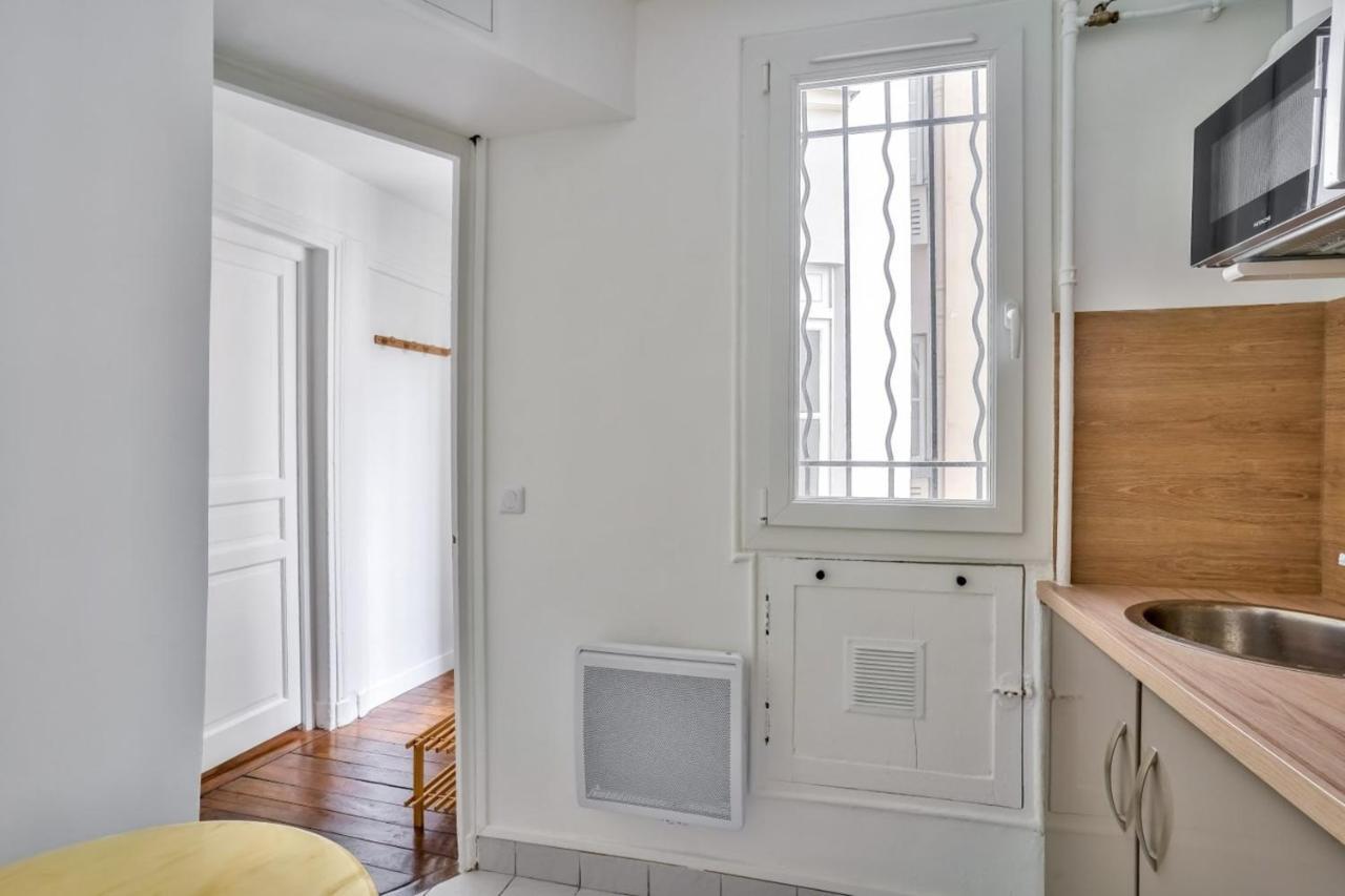 Cosy And Bright Apartment Located In Paris 18 Esterno foto